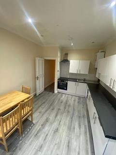 3 bedroom flat to rent, 3 Bedroom Flat To Let, Willesden Green, NW2