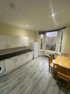 3 bedroom flat to rent, 3 Bedroom Flat To Let, Willesden Green, NW2