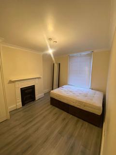 3 bedroom flat to rent, 3 Bedroom Flat To Let, Willesden Green, NW2