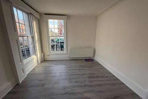 2 bedroom flat to rent, Luxury 2 bedroom flat to let in Kilburn, High Road