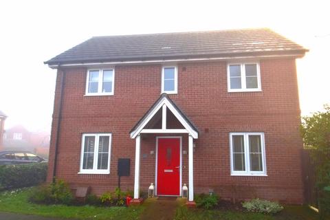 3 bedroom semi-detached house to rent, Little Lowes Meadow, Warrington