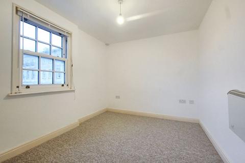 2 bedroom apartment to rent, Hewlett Road, Cheltenham GL52