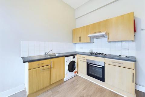 1 bedroom flat to rent, Hoe Street, Walthamstow E17