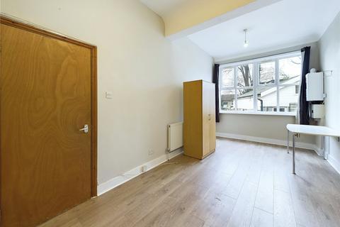 1 bedroom flat to rent, Hoe Street, Walthamstow E17