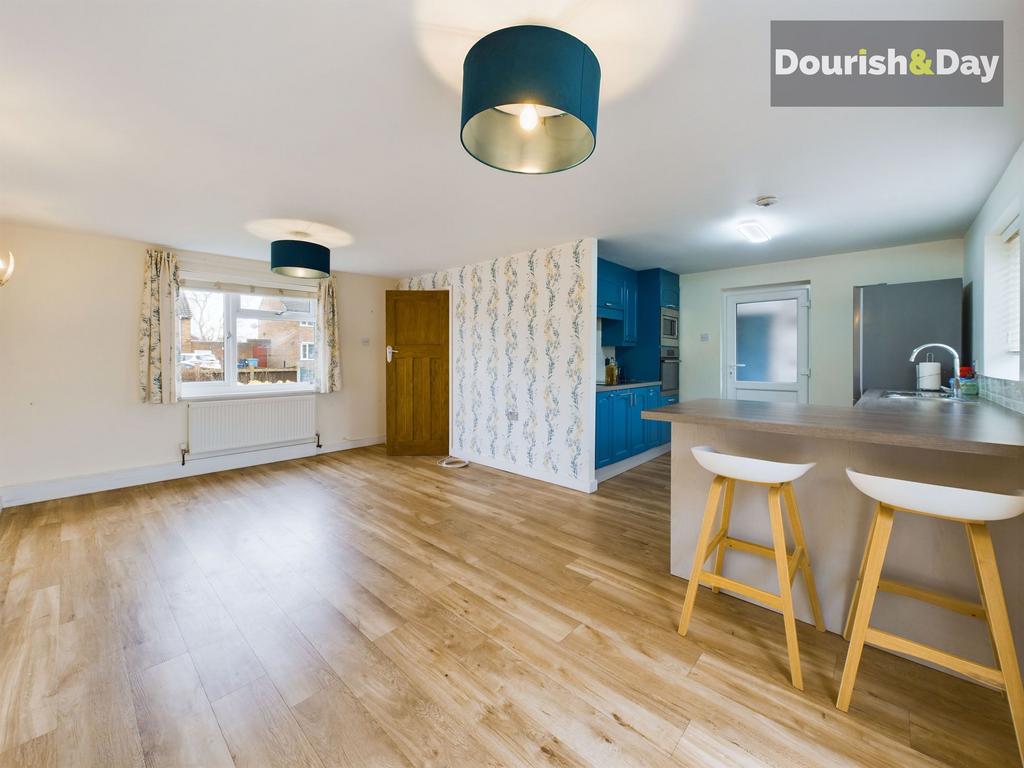 Open Plan Living / Dining