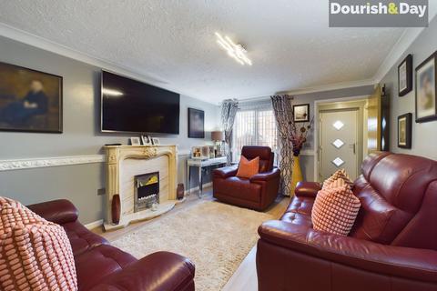 16 Besom Way, Cheslyn Hay, Walsall, WS6 7NZ