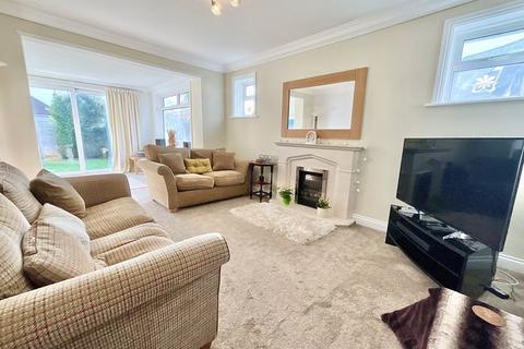 4 bedroom bungalow for sale, Glendale Road, Hengistbury Head