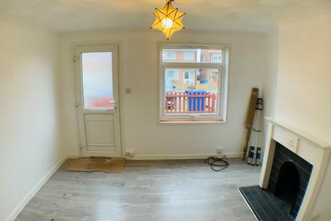 2 bedroom terraced house to rent, Bloomfield Street, Ipswich IP4