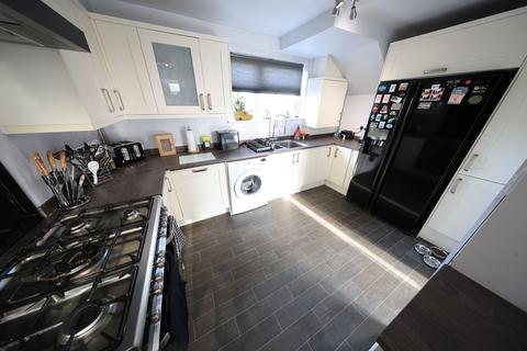 3 bedroom terraced house for sale, Grantham Way, Stifford Clays