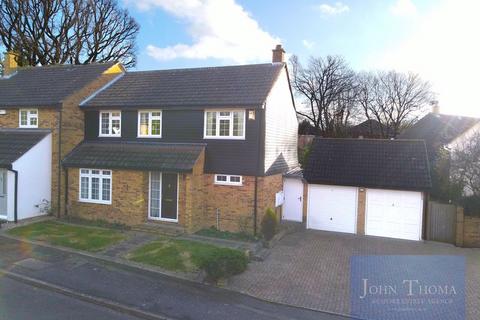 4 bedroom semi-detached house for sale, Ely Place, Chigwell IG8