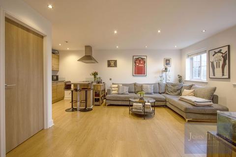 1, Foxburrows Court Sunnymede, Chigwell, IG7 6DU