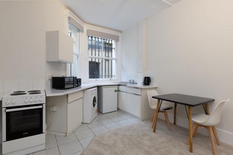 Studio to rent, 7 De Vere Gardens, London, W8