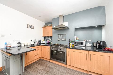 2 bedroom apartment for sale, Cadwgan Avenue, Colwyn Bay, Conwy, LL29