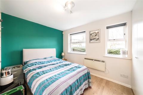 1 bedroom apartment for sale, London SW17