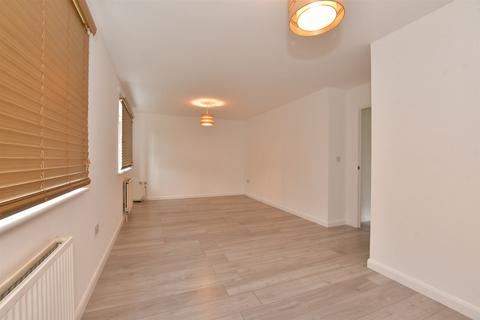 2 bedroom ground floor flat for sale, Friars Close, Ilford, Essex