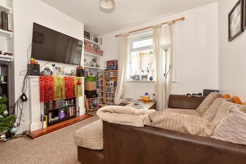 4 bedroom end of terrace house for sale, St. John's Place, Newport, Isle of Wight