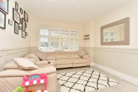 3 bedroom semi-detached house for sale, Villaret Close, Rochester, Kent