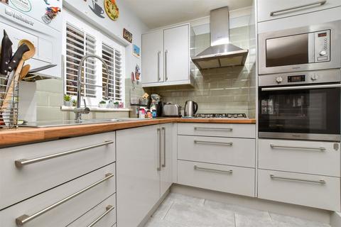 1 bedroom ground floor flat for sale, Brighton Road, Purley, Surrey