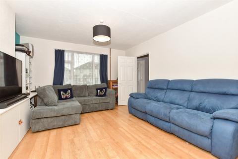 3 bedroom end of terrace house for sale, St. Stephen's Walk, Ashford, Kent