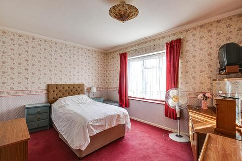 14 Kings Walk, South Croydon, CR2 9BS