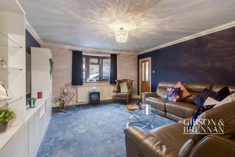 12 Grimston Road, Basildon, SS14 3NG