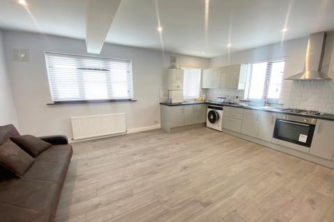 1 bedroom maisonette to rent, d Framfield Road, Mitcham, Surrey