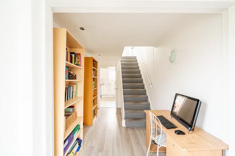 21 Rowberrow, Bristol, BS14 0AD