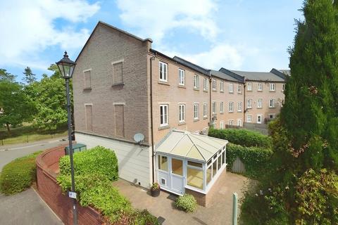 18 Fleming Way, Exeter, EX2 4SE