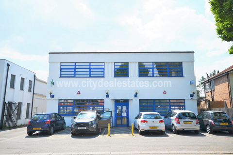 Office to rent, Bilton Road, Perivale, Greenford