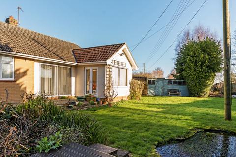 3 bedroom bungalow for sale, Francis Close, Creech Heathfield, Taunton, TA3