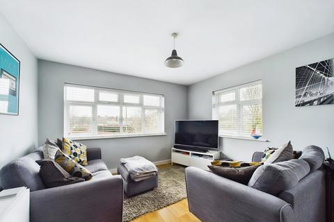 2 bedroom apartment for sale, Stevenage Road, Hitchin, SG4