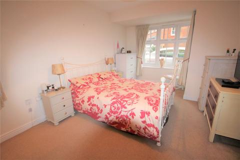 2 bedroom apartment to rent, Baily Place, Bristol BS16