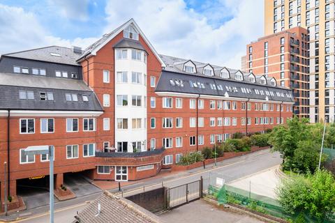 2 bedroom apartment for sale, Sutton Court Road, Sutton SM1