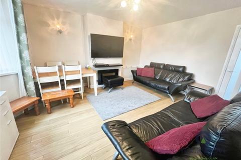 3 bedroom terraced house for sale, Cupfields Avenue, West Midlands DY4