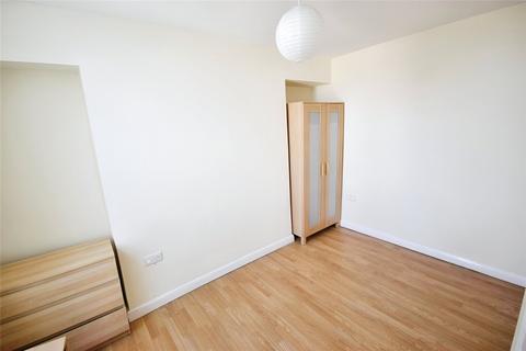 2 bedroom flat to rent, Lipson Road, Plymouth PL4