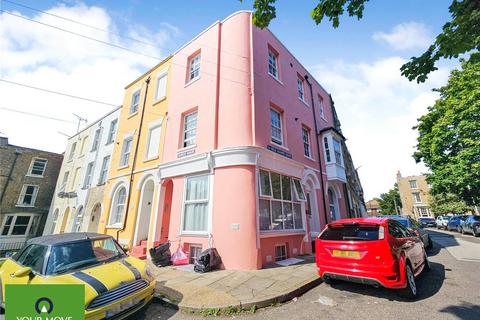 1 bedroom flat to rent, Camden Square, Kent CT11