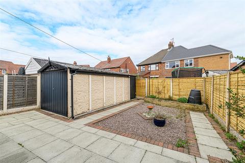 3 bedroom semi-detached house to rent, Norbury Avenue, Orford, Warrington