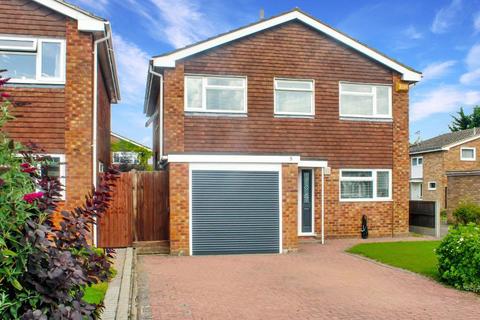 5 Prestwick Close, Bletchley, Milton Keynes, MK3 7RQ