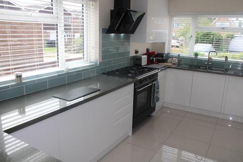 5 Prestwick Close, Bletchley, Milton Keynes, MK3 7RQ