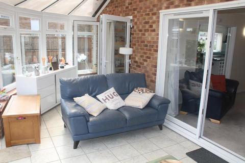 5 Prestwick Close, Bletchley, Milton Keynes, MK3 7RQ