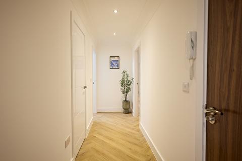 2 bedroom apartment to rent, Apt 2, 17-21 Cookridge Street, 17-21 Cookridge Street LS2