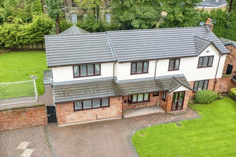 4 bedroom detached house for sale, College Court, Liverpool L12