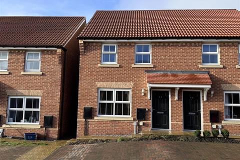 3 bedroom semi-detached house for sale, Derwent Road, Pickering YO18