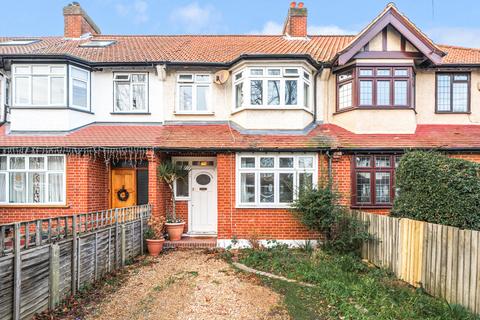 3 bedroom terraced house for sale, Caldbeck Avenue, Worcester Park KT4