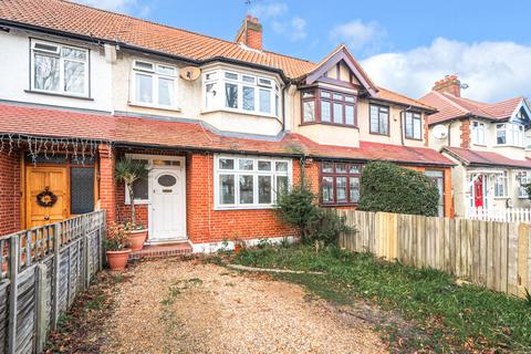 3 bedroom terraced house for sale, Caldbeck Avenue, Worcester Park KT4