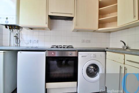 3 bedroom flat to rent, Tooting Bec Road, London SW17