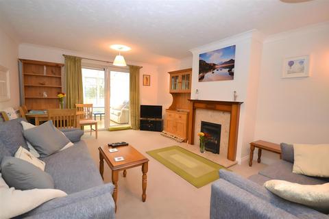 3 bedroom semi-detached house for sale, Garland Crescent, Dorchester