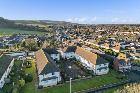 2 bedroom flat for sale, Eastbourne Road, Eastbourne BN20