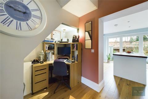 8 East Grove Road, Exeter, EX2 4LX