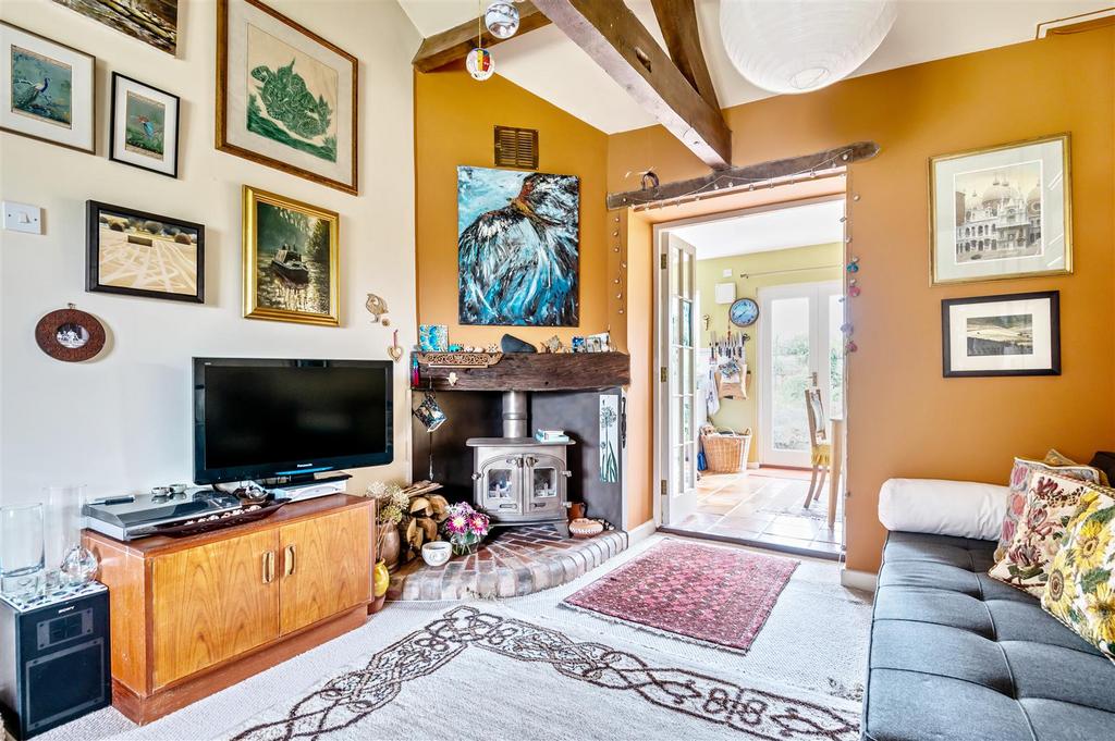 Living room 3
